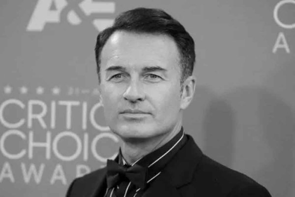 julian mcmahon