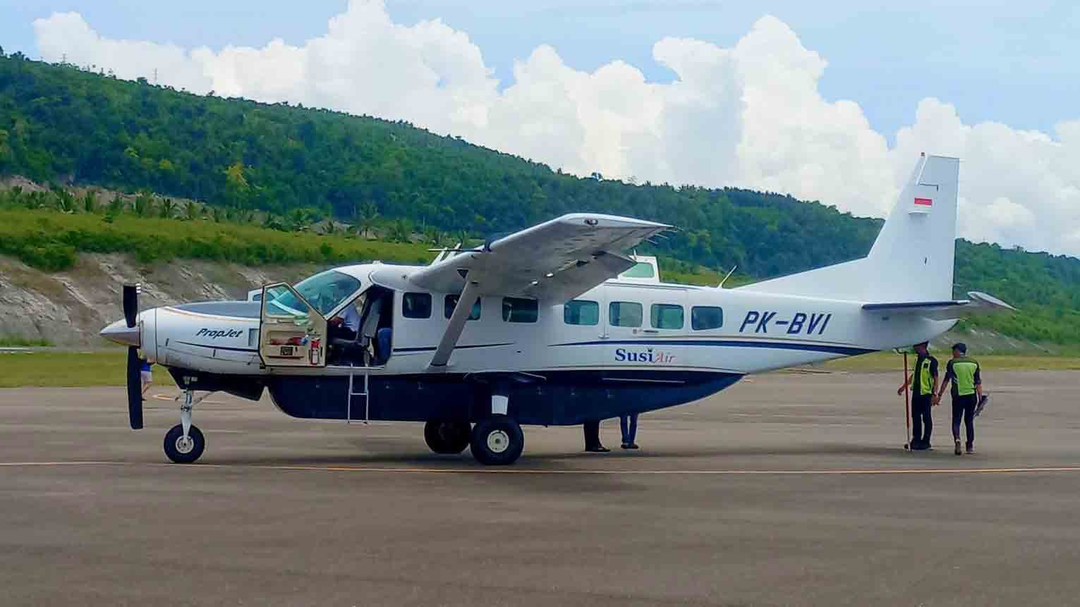susi air