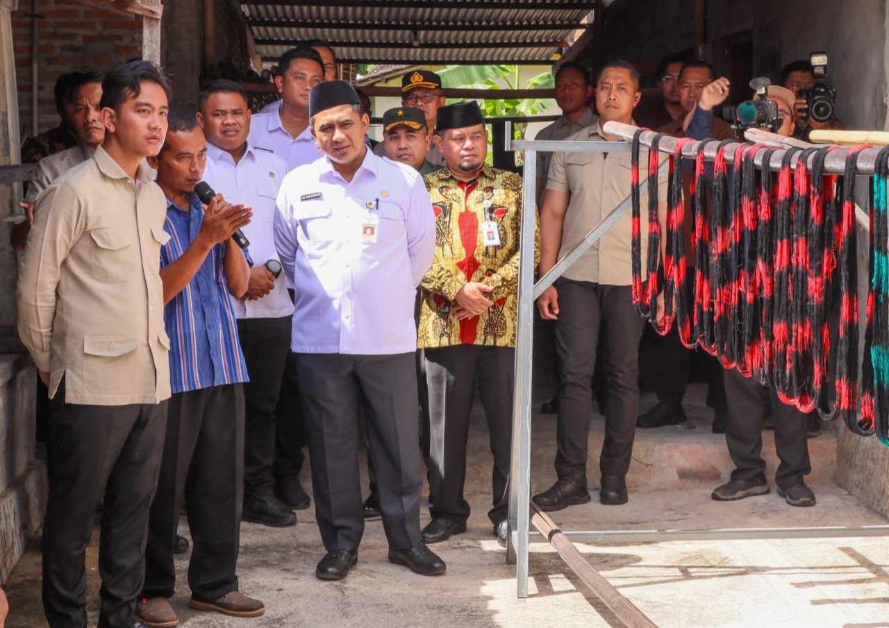 Pemprov Jateng Ingin Industri Kain Tenun Lurik di Klaten Semakin Kuat