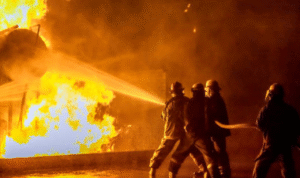 Sebuah Restoran di Kota Lama Semarang Terbakar Habis
