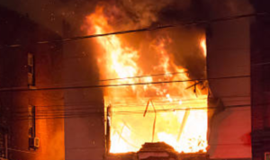 Ruko di Purwodinatan Semarang Tengah Terbakar, Bangunan Milik PT KAI