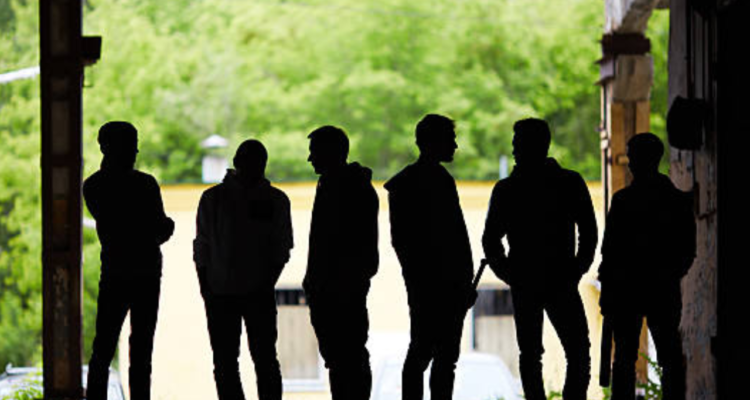 debt-collector-kaligawe-semarang Enam Debt Collector Rampas Kunci Mobil dengan Kekerasan di Tol Kaligawe Jadi Tersangka