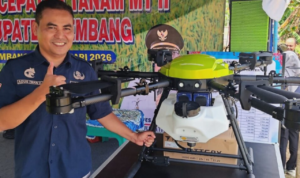 drone Petani Rembang Didorong Gunakan Drone untuk Olah Lahan