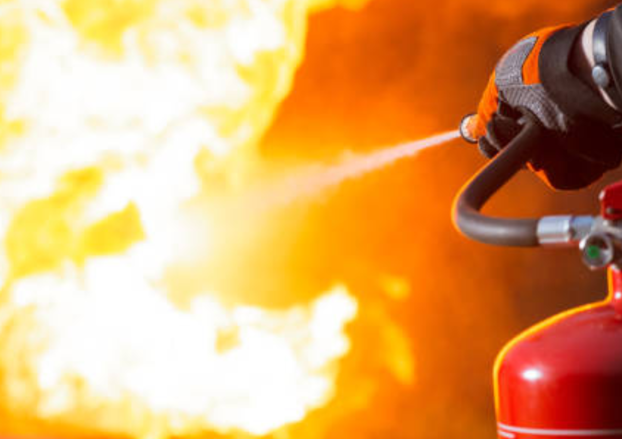 Terjadi Kebakaran Gudang Tembakau di Bae Kudus