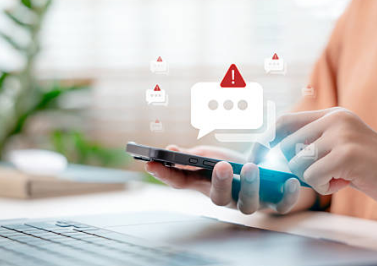 Waspada Ancaman Phising Modus SMS Pemberitahuan Denda Tilang!