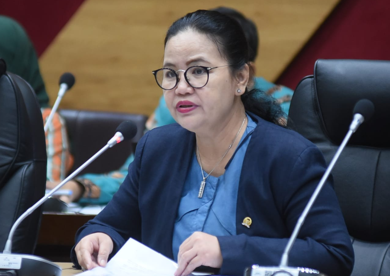 Rapor Pendidikan Meningkat Jadi 84,12, Kemendagri Beri Penghargaan kepada Kota Semarang