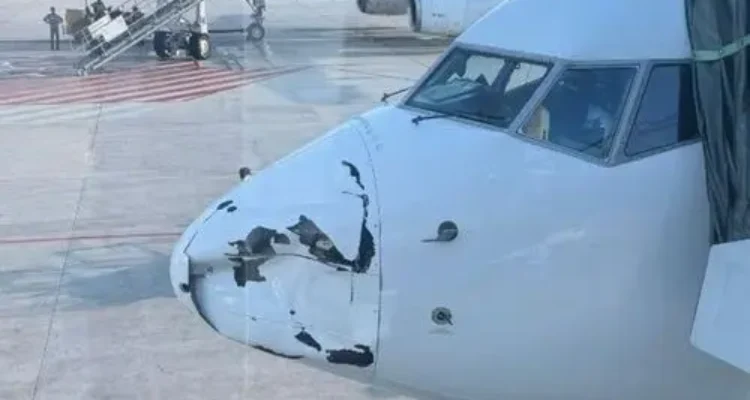 Moncong Pesawat Garuda Indonesia Penyok Usai Mendarat di Pekanbaru, Ini Penjelasan Pihak Bandara moncong