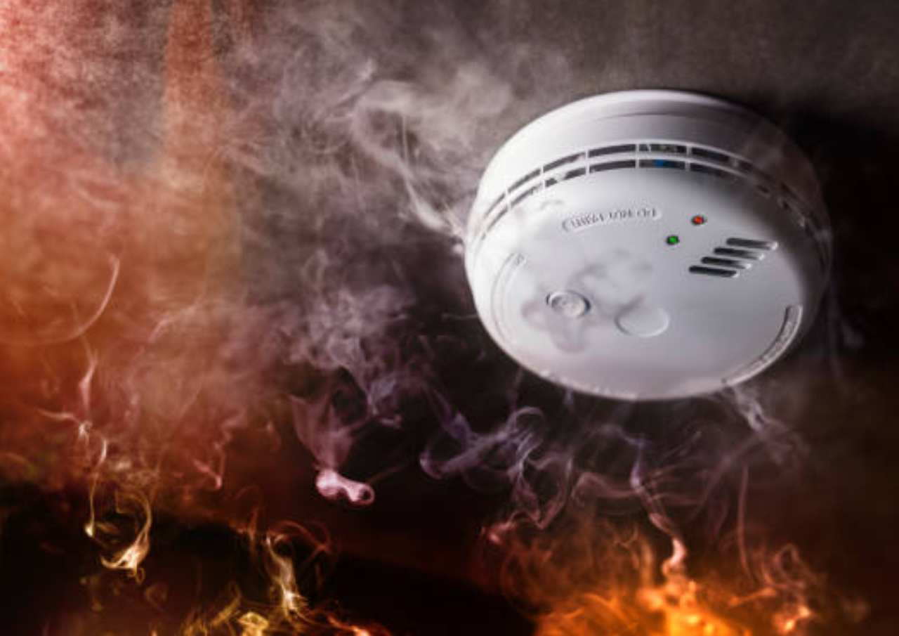 Kebakaran Hotel di Kawasan Simpang Lima karena Percikan Api dari Mesin Boiler