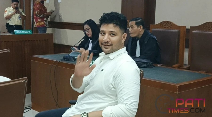 ammar zoni