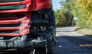 Truk Tabrak 6 Kendaraan Parkir di Area Terminal Kartasura Sukoharjo, Diduga Sopir Mengantuk