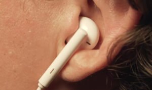 Perangkat Audio yang Digunakan Peserta UTBK di Undip Diduga Palsu