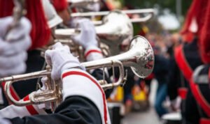 drumband Heboh Penari Drumband Kenakan Rok Mini di Acara Gebyar Muharram, Pihak MTS di Demak Angkat Bicara