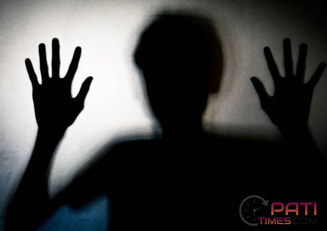 Ketahuan Jalan dengan Istri Orang, Warga Grobogan Dipukul Sapu Hingga Buta Permanen