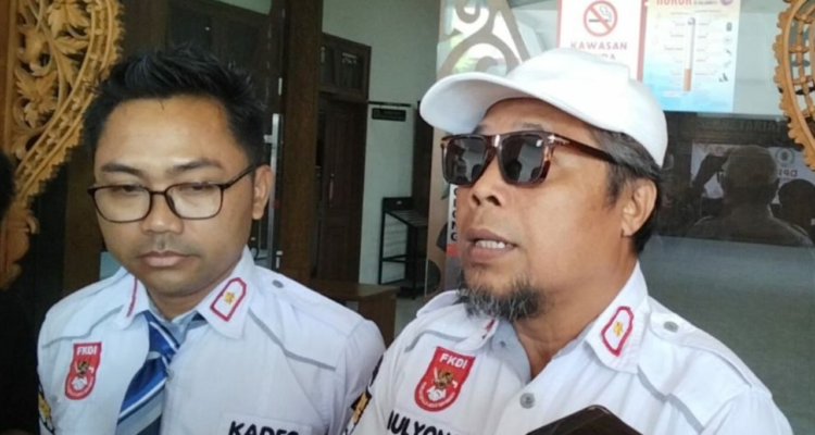 pati 2 Kades Asal Gunungwungkal Datangi Kantor DPRD, Ada Apa?