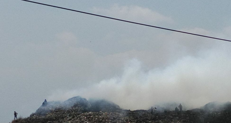 TPS Plosojenar Terbakar! Diduga karena Suhu Panas