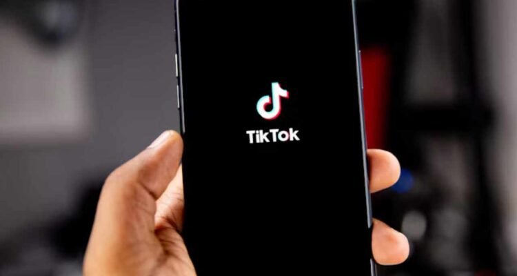 Buka Taruhan Tebak Skor Bola Lewat Live TikTok, Warga Kudus Ditangkap Polisi